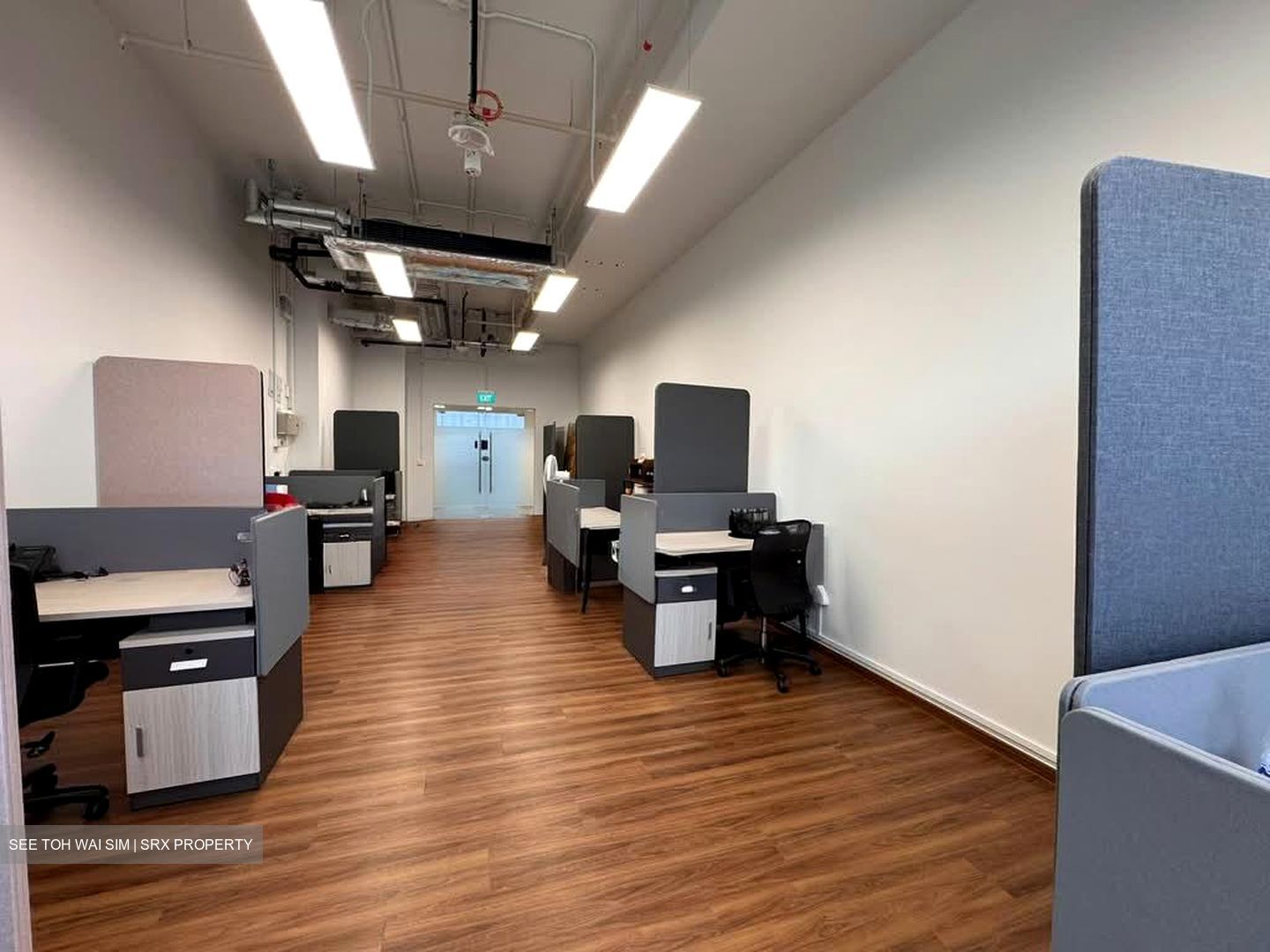 Woods Square (D25), Office #554957971